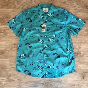 ~SOLD~ Urban Pipeline Radio Print Button Shirt